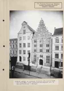 Widok ogólny na elewacje frontowe obu kamieniczek (nr 2-3)